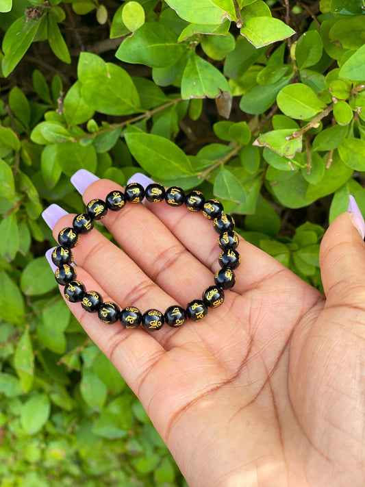 Natural Black Onyx Mantra Bracelet, Empath Protection Bracelet, Reiki Chakra, Mens Bracelet, Gift for him, Boyfriend Gift, Gemstone Bracelet