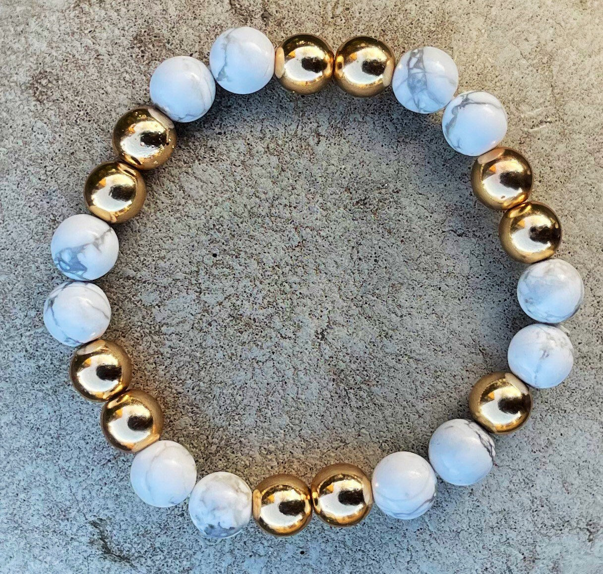 Howlite and Gold Hematite Bracelet, Gemstone Bracelet, Mens Bracelet, Gift for him, Unisex Gift, Chakra Natural Stone Beaded Bracelet