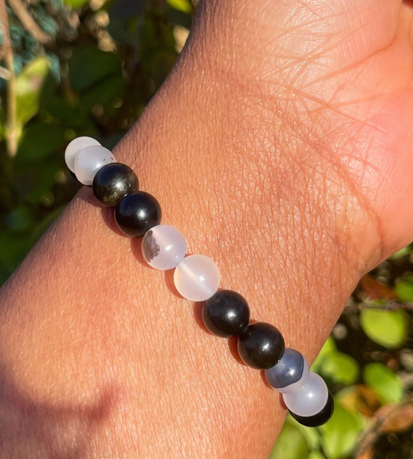 Black Flower Agate with Gold Obsidian Bracelet