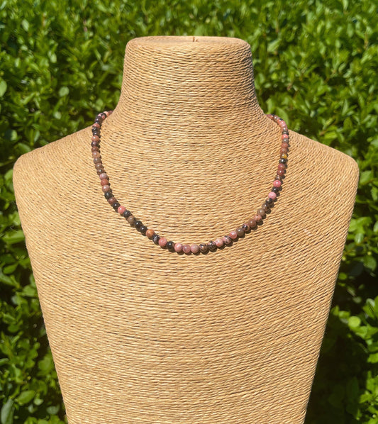 Rhodonite Choker, Dainty Crystal Necklace, Gemstone, Healing Crystals, Beaded Necklace, Minimalistic, Chakra Pink Necklace