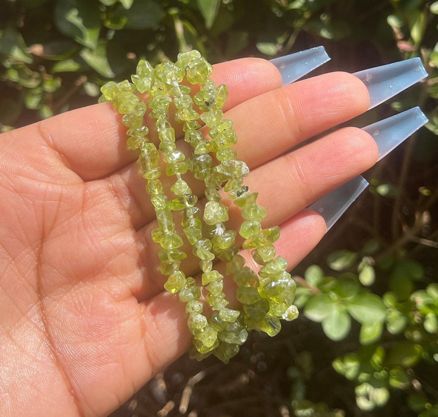 Peridot Chip Bracelet, Healing Crystals, Gemstone Bracelets, Natural Chakra Stones, Beaded Bracelets, Green Bracelets, Summer Jewelry