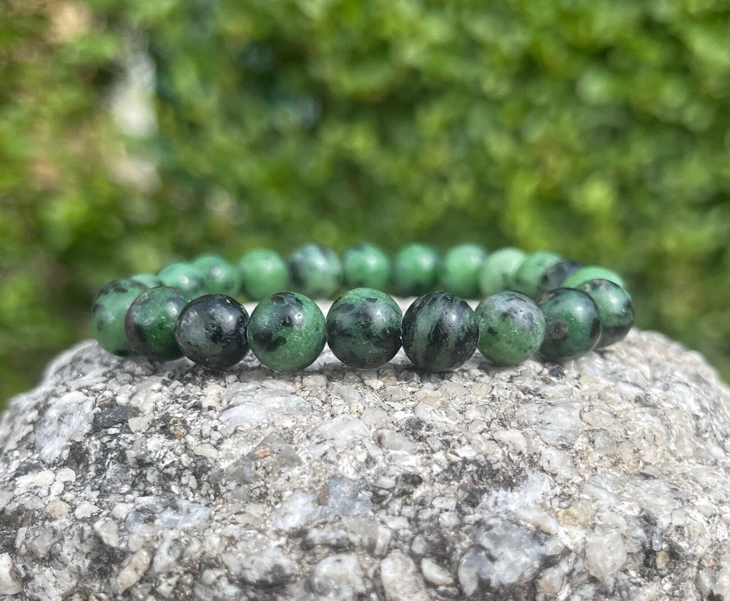 Ruby Zoisite Bracelet, Healing Crystal, Crystal Bracelet, Gemstone Chakra Bracelet, Beaded Bracelet, Gift for her, Gift for him, Unisex Gift