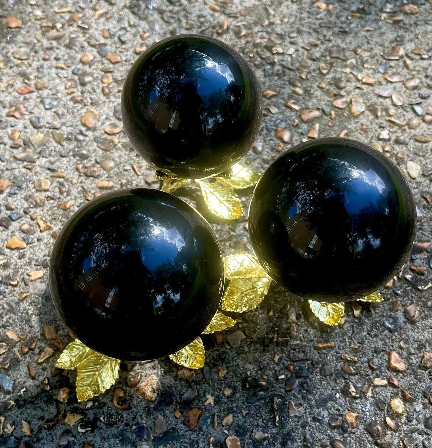 Obsidian Sphere, Home Protection, Healing Crystal, Energy Cleansing, Negative Chakra Energy, Spiritual WellBeing, Meditation Aid, Home Decor